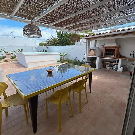 House In Paradise * Arroteia de Baixo